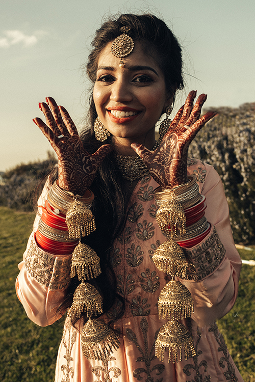 anshu hands